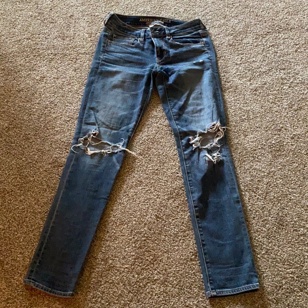 American Eagle Super Stretch Ripped Skinny Jeans
